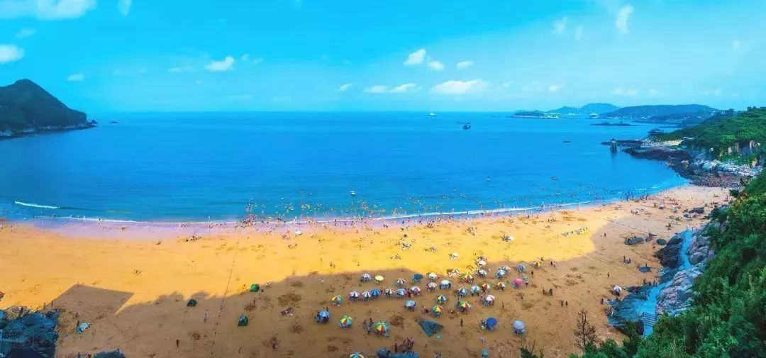 舟山东海岸沙滩营地